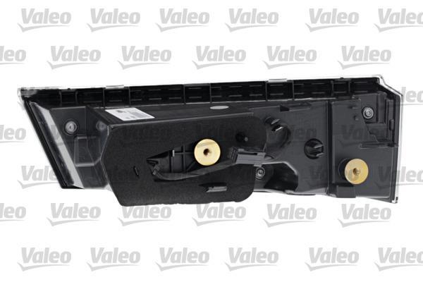 Feu arrière (Phare arrière) VALEO 047340